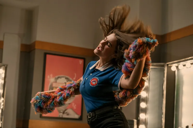 Ella Bright having a musical moment in Off Campus (2026).