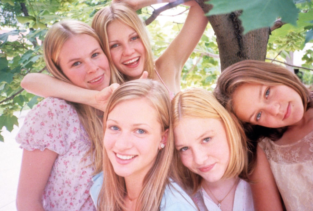 Kirsten Dunst and more in The Virgin Suicides (1999)