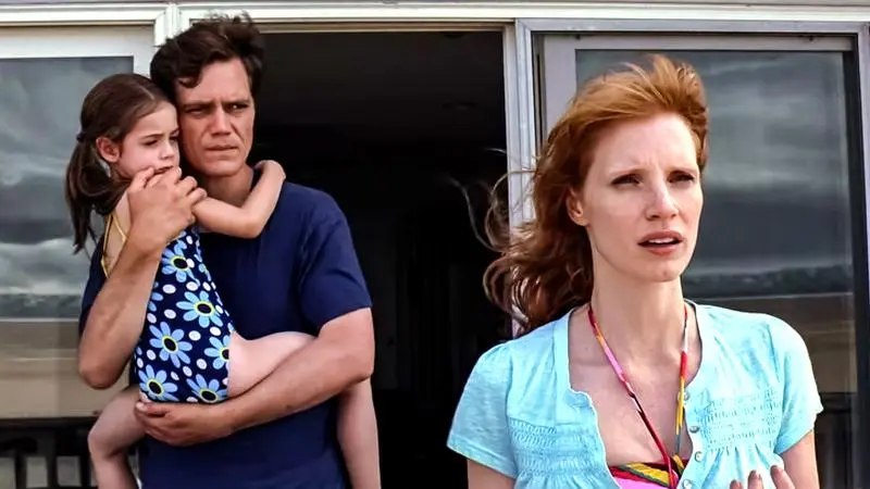 Michael Shannon and Jessica Chastain in Take Shelter (2011).